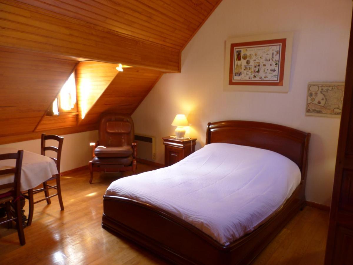 Bed and Breakfast La Bouigane Saint-Lary  Esterno foto